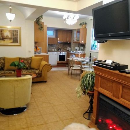 Wonderful Playroom Apartment Ateny Zewnętrze zdjęcie