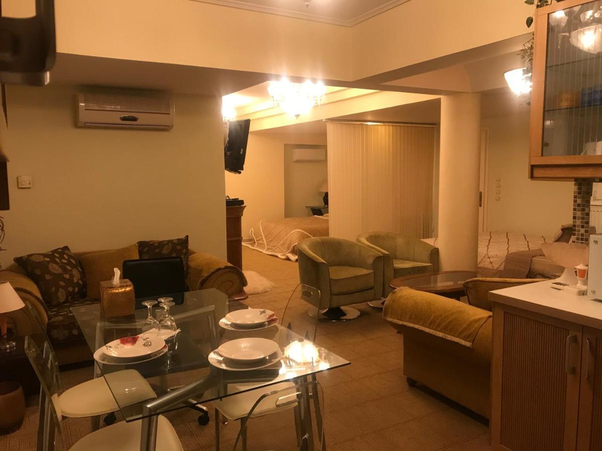 Wonderful Playroom Apartment Ateny Zewnętrze zdjęcie